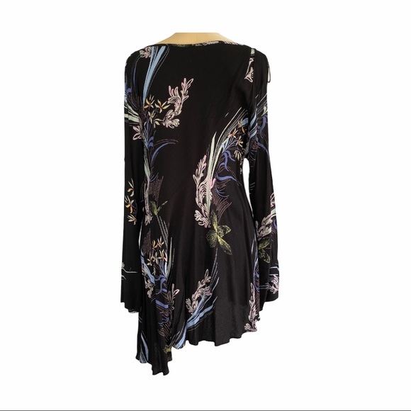 FREE PEOPLE Black Asymmetric Tunic with Botanical Print. Size: S - Picture 2 of 6